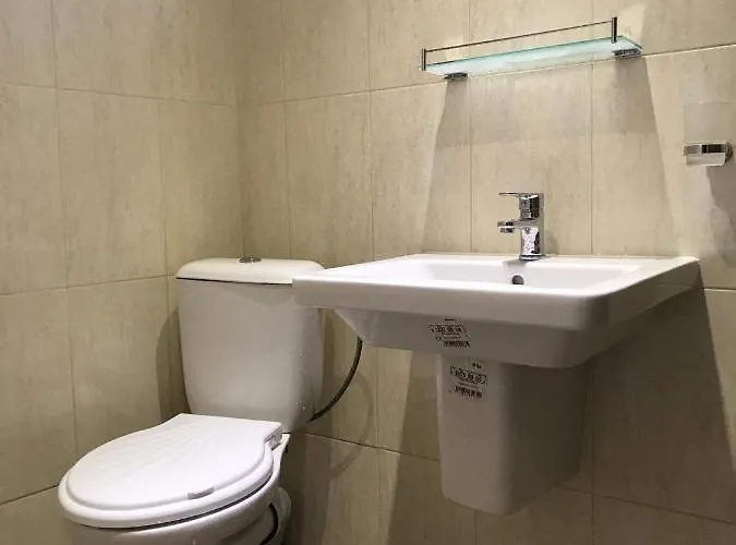 Izgrev 24а Πανσιόν 3*