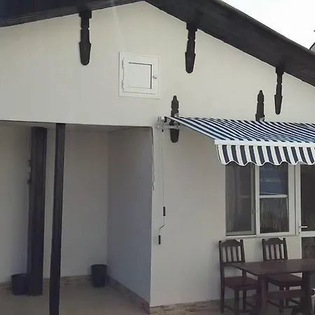 Izgrev 24а ゲストハウス